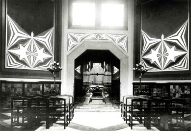 Crematoria in Ostrava, Nymburk, Most and Plzeň - Vlastislav Hofman - Crematorium in Ostrava, 1923-25 - foto: archiv autora