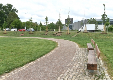 V Brně nad sídlištěm Komárov je za 20 mil. park na břehu Ponávky