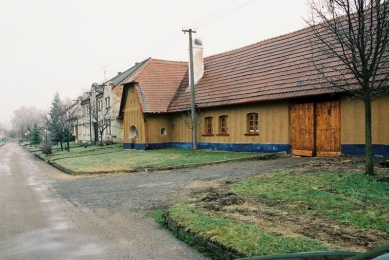 Fasáda hliněného domu v Lysovicích dokončena - foto: Aleš Dorazil