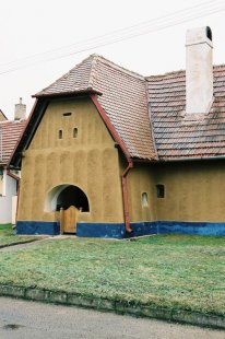 Fasáda hliněného domu v Lysovicích dokončena - foto: Aleš Dorazil