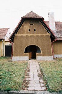 Fasáda hliněného domu v Lysovicích dokončena - foto: Aleš Dorazil