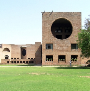 Open Letter to the Board of Councillors, Indian Institute of Management, Ahmedabad - foto: Roland Vančó, 2006