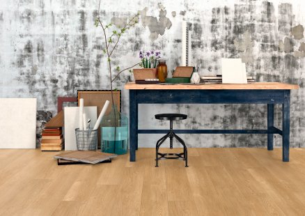 Vinyl floors with acoustic benefit