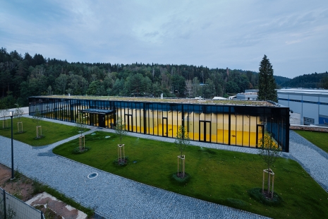 Technological center resembling a modern orangery