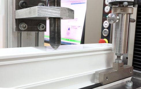Class A profiles for large-format glazing: a guarantee of long window lifespan