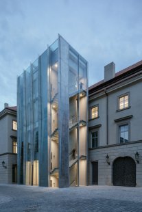 The Hybernská 1 reconstruction project has the title Building of the Year 2021