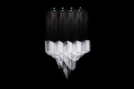 Lighting from Czech crystal: tradition in a timeless form - Signature Designs - Diamond Cloud