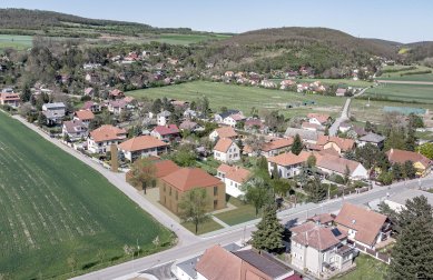 Víceúčelový dům obce Hlásná Třebaň - výsledky soutěže - 1. cena - foto:  Ing. arch. Karel Filsak