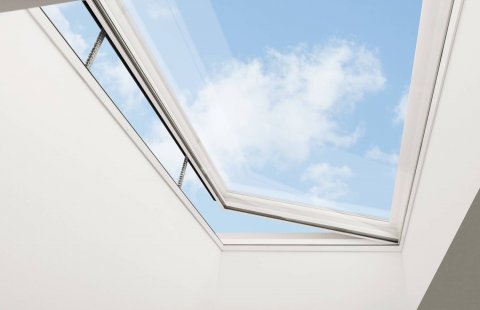 VELUX rozšiřuje nabídku světlíků o produkty oceněné Red Dot