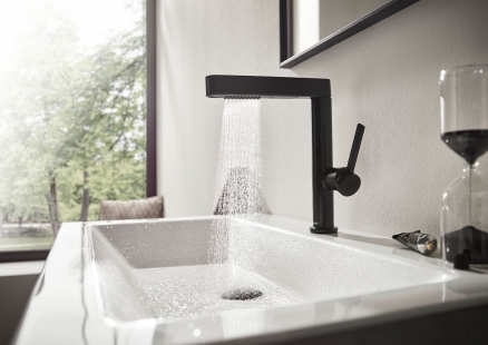 More flexibility and functionality with the hansgrohe Finoris range of batteries