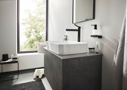 More flexibility and functionality with the hansgrohe Finoris range of batteries