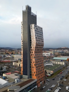 Brněnská AZ Tower je už 10 let nejvyšší budovou v ČR - foto: archiweb.cz