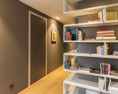 Nine reasons to install doors with hidden frames DORSIS - Dorsis Woody - all doors are custom-made for individual projects, ensuring lasting quality and unique design.