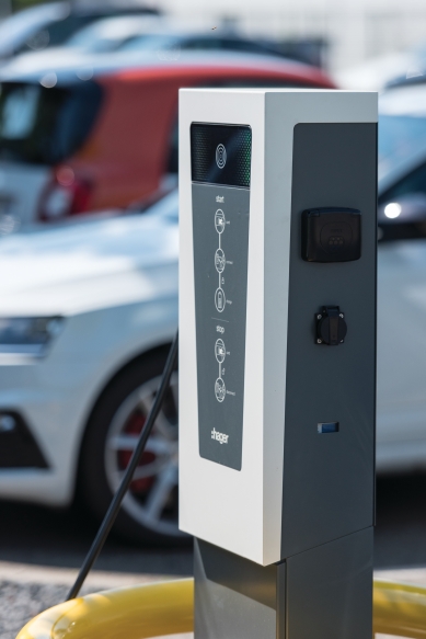 Charging Station Hager witty – elegant and easy entry into the world of electromobility