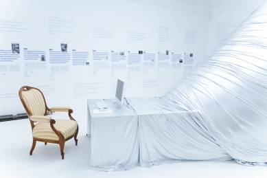 Expozice #JIRIWOLKER v Prostějovském muzeu předává básníkův odkaz s pomocí umělé inteligence - foto: Vendula Burgrová