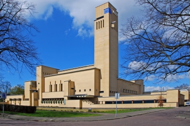 Cesta do Holandska 2024 - volná místa - Radnice Hilversum, Willem Marinus Dudok, 1931