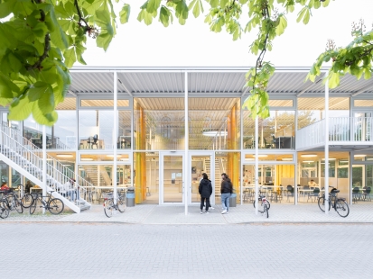 The winner of the Mies van der Rohe Award for 2024 is the Study Pavilion in Braunschweig. The award for emerging architects went to the library in Barcelona. - foto: Iwan Baan