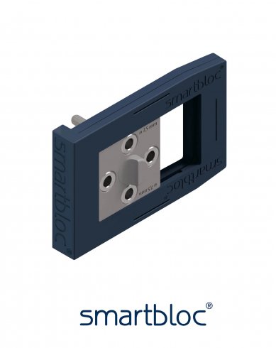 New door hardware with smart locking