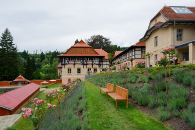 V Luhačovicích se po obnově otevřely Vodoléčebný ústav a Sluneční lázně - foto: Petr Šmídek, 2024