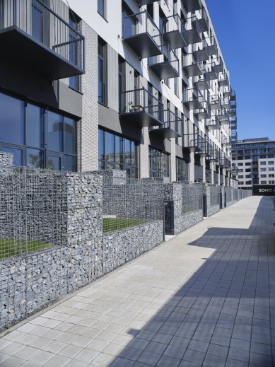 The SO-HO residence in Prague's Holešovice has opted for dry construction