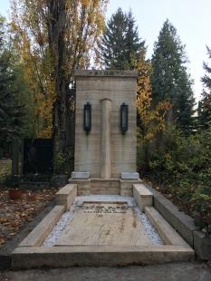 Restoration of the Migot Family Tombstone - State of the gravestone after restoration, autumn 2019