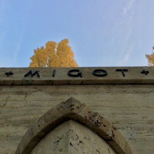 Restoration of the Migot Family Tombstone - The condition of the tombstone after restoration, autumn 2019