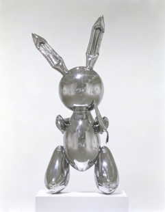 Jeff Koons provokes with his works and breaks auction records.