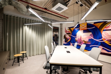 Increasing Trend of Coworking Offices in the Czech Republic: Glass Partitions from Milt as a Key Element of Modern Design