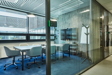 Increasing Trend of Coworking Offices in the Czech Republic: Glass Partitions from Milt as a Key Element of Modern Design