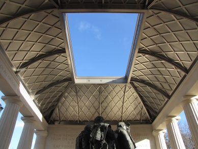 Držitelem Driehausovy ceny 2025 je Liam OʼConnor - Liam OʼConnor Architects, RAF Bomber Command Memorial, Londýn, odhaleno 2012, sochy Philip Jackson - foto: Martin Horáček, 2012