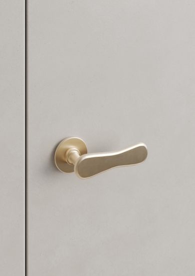 Quincalux: Belgian Craftsmanship in Modern Design