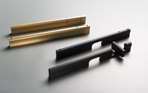 Design without compromises: a detail that changes the way doors are opened - Handle YES! with toilet locking - foto: M&T