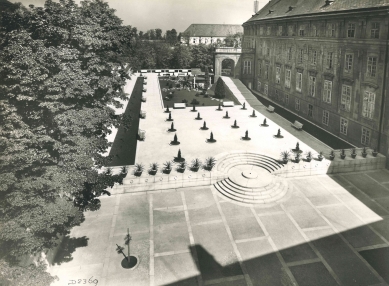 Reconstruction of the Garden at the Bastion - Garden at Na Bašte Earlier - foto: archiv Správy Pražského hradu