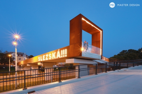 We aspire to perfection, unafraid to challenge it time and again. Architects from Master Design on designing homes with a story.