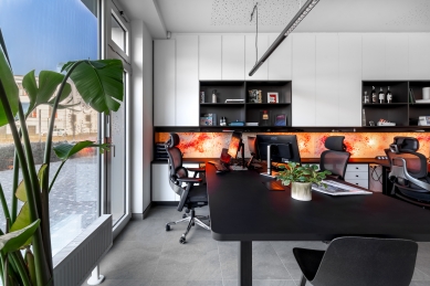 Plastic Guys: Brno's Circular Design Heads into a New Manufacturing Era