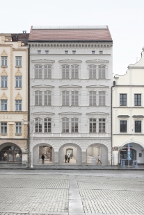 Malý Chmel : Dům v domě - výstava v DUČB - foto: Malý Chmel