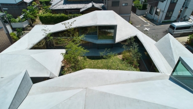 Future Talks 07 : Tomohiro Hata - House in Muko (2023) - foto: Toshiyuki Yano