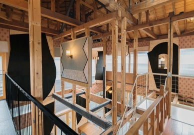 kruh podzim 2025: Sophie Beaudoin, CCxA - <SUNAKI Inc. - Shodoshima House> - foto: Kaori Yamane