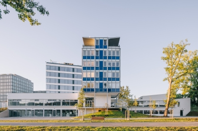 Architects from the A8000 studio are rescuing the building of the former Prefa panel factory in Prague's Holešovice - foto: Ondřej Bouška
