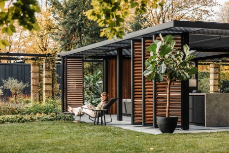 Renson Amani – Prémiová pergola pro venkovní komfort po celý rok
