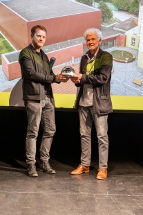 The student architecture competition was won by the Viking museum and the Argentine observatory - Jan and Pavel Pospíšil with the RE 2025 Award trophy - foto: Zdeněk Sodoma