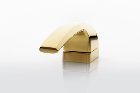 Story of the handle inspired by automotive design