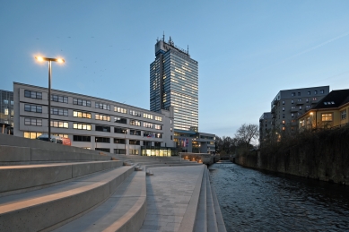The Liberec Region has opened the waterfront, and people can descend to the river via the stairs - foto: Petr Šmídek, 2025