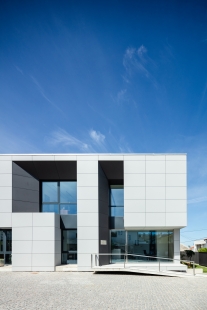 Tvarovaná fasáda s duší