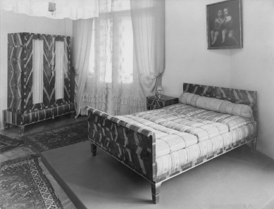 Apartment of the Lorka couple - Bedroom in the apartment of the Lorka couple - foto: ateliér de Sandalo Brno. Zdroj soukromý archiv potomků rodiny