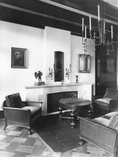 Apartment of the Lorka couple - Main living area in the apartment of the Lorka couple - foto: ateliér de Sandalo Brno. Zdroj soukromý archiv potomků rodiny