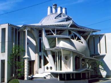 Future Talks 10 : Masaharu Takasaki - House Tenchi - foto: TAKASAKI ARCHITECTS