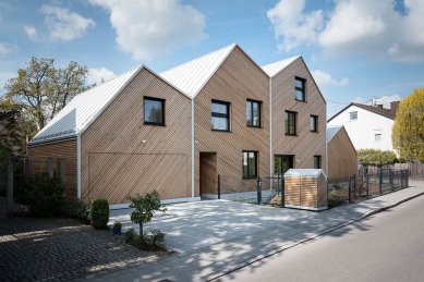 <h1>Circle Spring 2026 : Available Housing</h1> - <IFUB> - House Fox