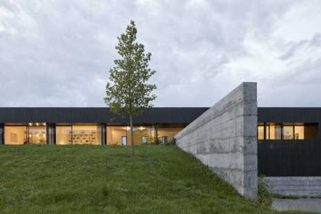 JANOŠÍK přibližuje koncept domu a showroomu Spoj - foto: Filip Beránek