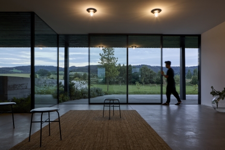 JANOŠÍK přibližuje koncept domu a showroomu Spoj - foto: Filip Beránek